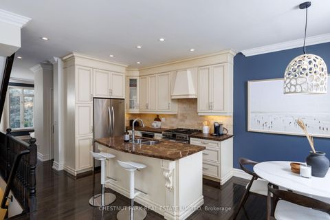 Photo 13 at 30 - 5 Tyre Avenue, City Centre West, Toronto