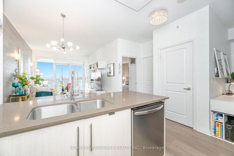 Photo 10 at 1206 - 55 Oneida Crescent, Langstaff, Richmond Hill