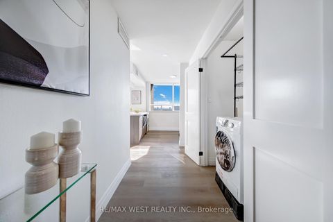 Photo 5 at 1202 - 914 Yonge Street, Annex, Toronto