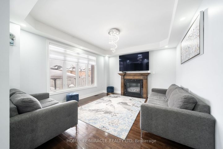 Photo 14 at 11 Noranda Crescent, Bram West, Brampton