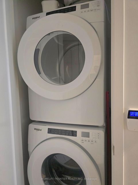 Photo 6 at 1625 - 70 Princess Street, Moss Park, Toronto