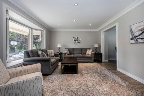 Photo 4 at 23 Virgilwood Crescent, Cundles East, Barrie