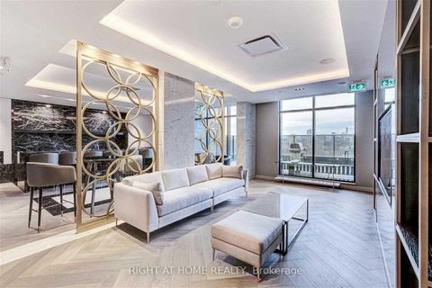 Photo 12 at 1501 - 330 Richmond Street W, Waterfront Communities C1, Toronto