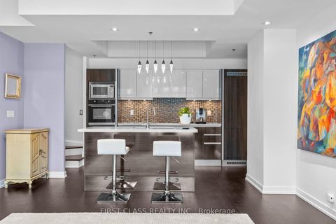 Photo 13 at TH1 - 220 George Street, Moss Park, Toronto