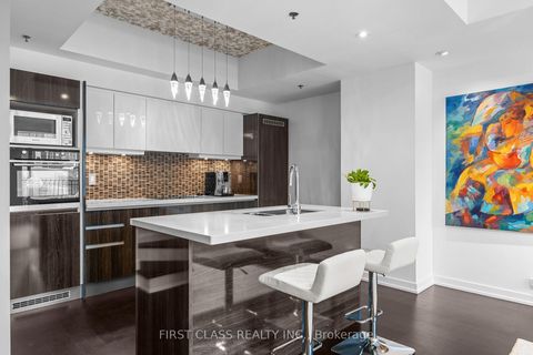 Photo 14 at TH1 - 220 George Street, Moss Park, Toronto