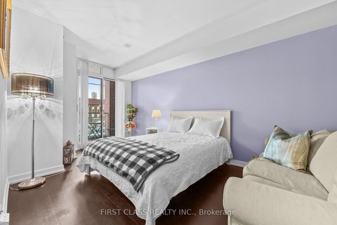 Photo 31 at TH1 - 220 George Street, Moss Park, Toronto