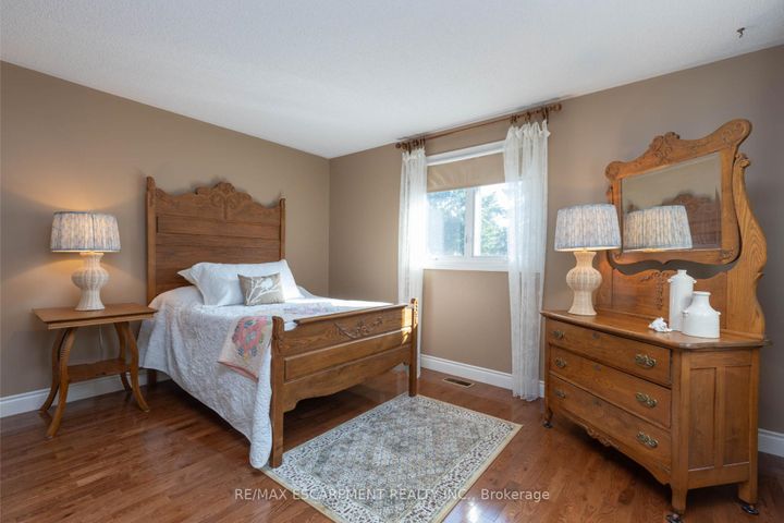 Photo 28 at 1416 Progreston Road, Carlisle, Hamilton