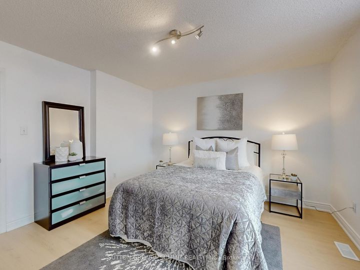 Photo 20 at 5139 Porter Street N, Uptown, Burlington