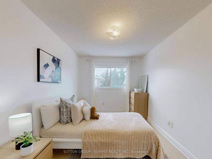 Photo 24 at 5139 Porter Street N, Uptown, Burlington