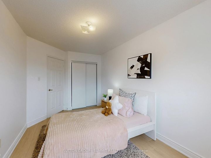 Photo 26 at 5139 Porter Street N, Uptown, Burlington