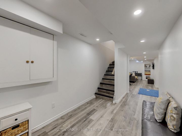 Photo 32 at 5139 Porter Street N, Uptown, Burlington