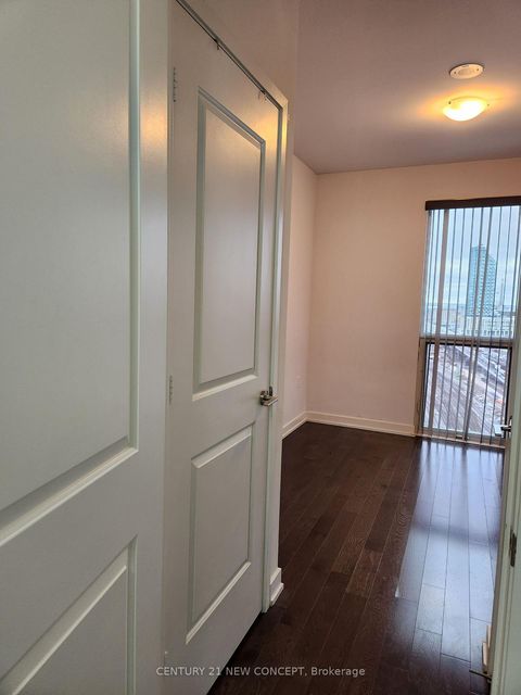 Photo 14 at 1908 - 1 The Esplanade, Waterfront Communities C8, Toronto