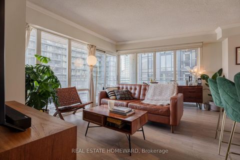 Photo 2 at 1404 - 255 Richmond Street E, Moss Park, Toronto