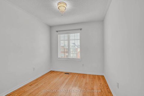 Photo 22 at 17 Pikake Court, Vellore Village, Vaughan