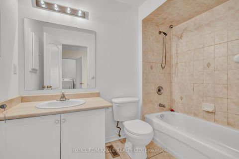 Photo 26 at 17 Pikake Court, Vellore Village, Vaughan