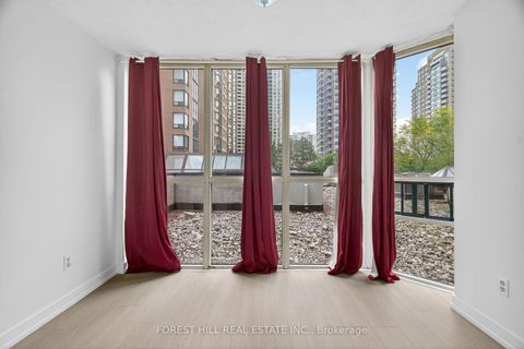 Photo 2 at 210 - 285 Enfield Place, City Centre, Mississauga