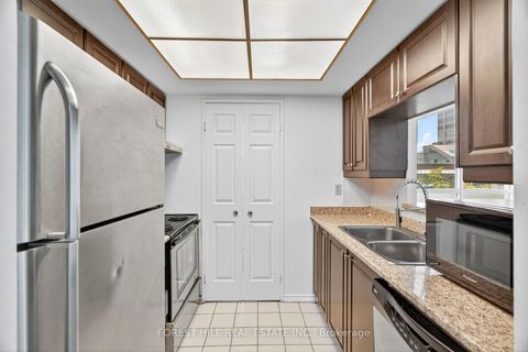 Photo 4 at 210 - 285 Enfield Place, City Centre, Mississauga