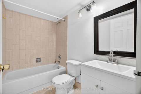 Photo 19 at 210 - 285 Enfield Place, City Centre, Mississauga