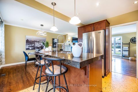 Photo 10 at 40 Cobham Crescent, Victoria Village, Toronto