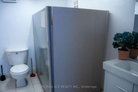 Photo 31 at 1820 Eglington Avenue W, Belgravia, Toronto