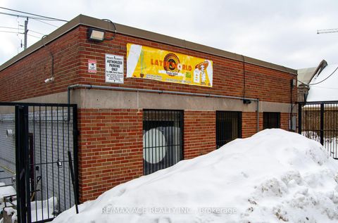 Photo 34 at 1820 Eglington Avenue W, Belgravia, Toronto