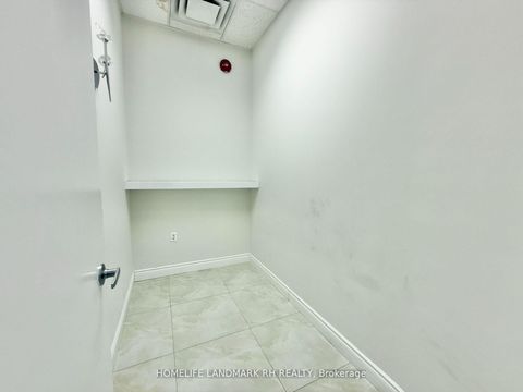 Photo 9 at 216 - 668 Silver Star Boulevard, Milliken, Toronto