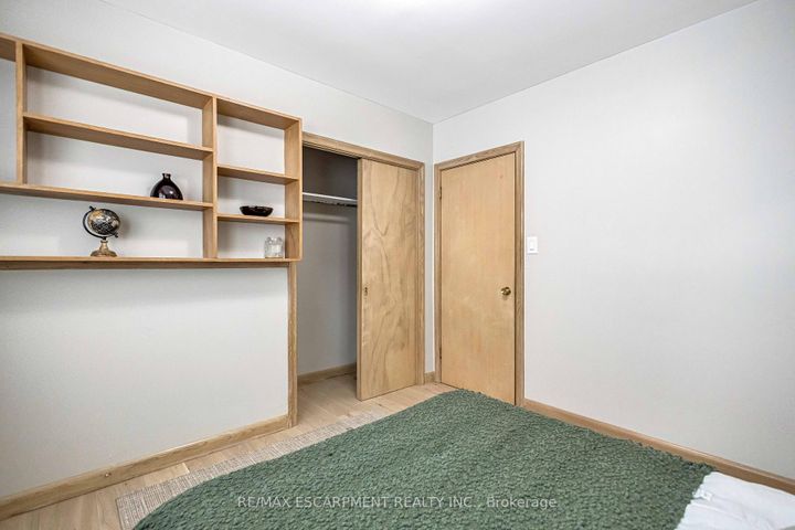 Photo 28 at 626 Iroquois Avenue, Ancaster, Hamilton