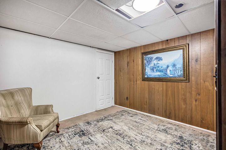 Photo 36 at 626 Iroquois Avenue, Ancaster, Hamilton