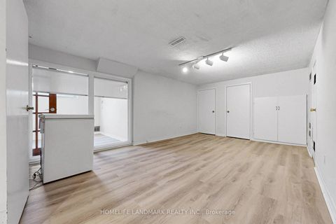 Photo 34 at 51 Emeline Crescent, Markham Village, Markham