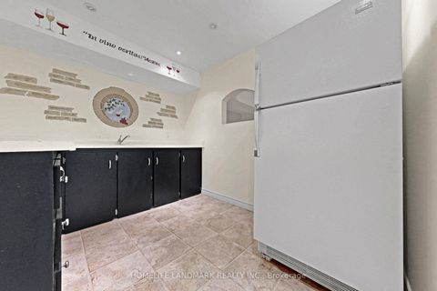 Photo 35 at 51 Emeline Crescent, Markham Village, Markham