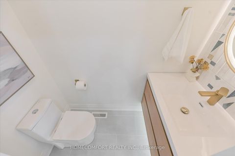 Photo 16 at 192 Waverley Road, The Beaches, Toronto