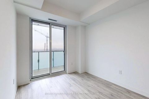 Photo 15 at 1409 - 7 Golden Lion Heights, Newtonbrook East, Toronto