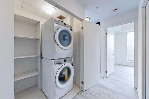 Photo 27 at 1409 - 7 Golden Lion Heights, Newtonbrook East, Toronto