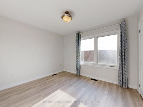 Photo 19 at 17 Kawneer Terrace, Dorset Park, Toronto