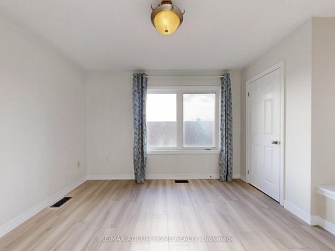 Photo 20 at 17 Kawneer Terrace, Dorset Park, Toronto