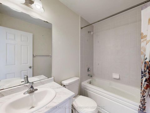 Photo 33 at 17 Kawneer Terrace, Dorset Park, Toronto