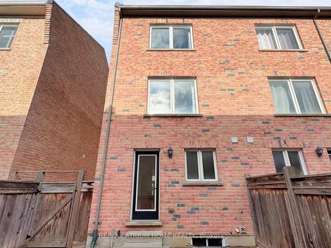 Photo 48 at 17 Kawneer Terrace, Dorset Park, Toronto