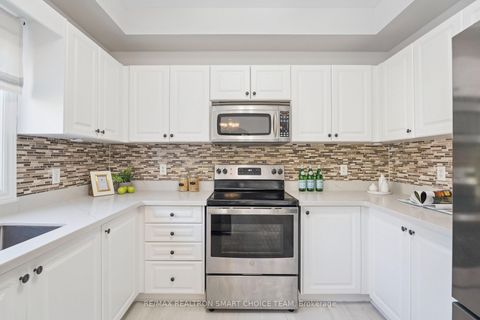 Photo 13 at 117 Miller Drive, Edgehill Drive, Barrie