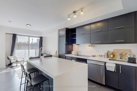 Photo 7 at 1403 - 1080 Bay Street, Bay Street Corridor, Toronto