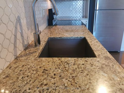 Photo 6 at 419 - 9205 Yonge Street, Langstaff, Richmond Hill