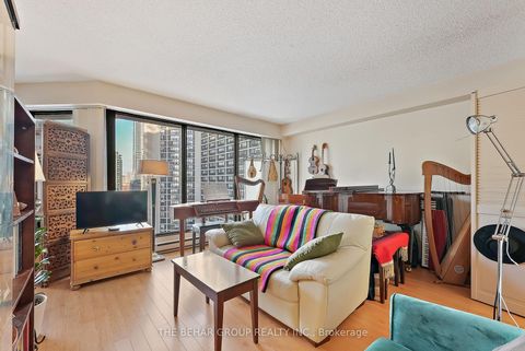 Photo 5 at 1709 - 65 Harbour Square, Waterfront Communities C1, Toronto