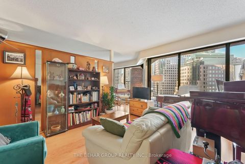 Photo 6 at 1709 - 65 Harbour Square, Waterfront Communities C1, Toronto