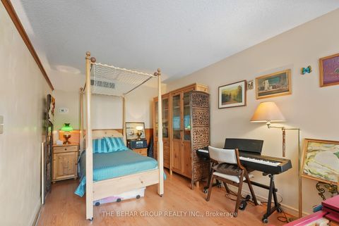 Photo 12 at 1709 - 65 Harbour Square, Waterfront Communities C1, Toronto