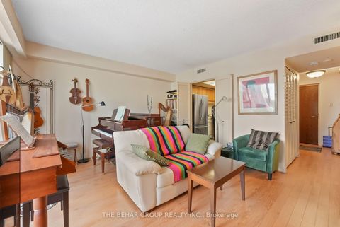 Photo 14 at 1709 - 65 Harbour Square, Waterfront Communities C1, Toronto