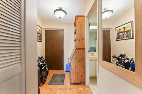 Photo 15 at 1709 - 65 Harbour Square, Waterfront Communities C1, Toronto