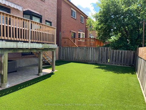 Photo 3 at 20 Blairville Road, Bathurst Manor, Toronto