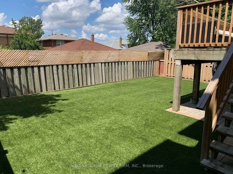 Photo 4 at 20 Blairville Road, Bathurst Manor, Toronto