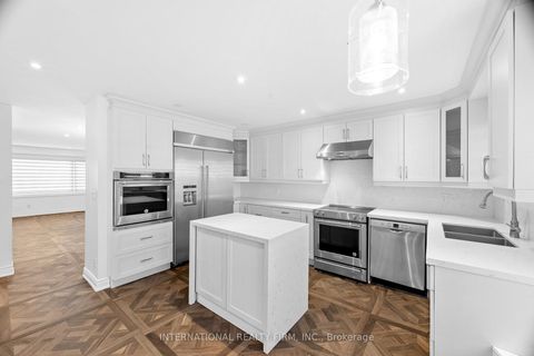 Photo 16 at 20 Blairville Road, Bathurst Manor, Toronto