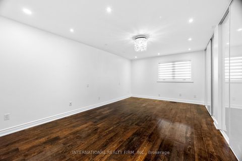 Photo 21 at 20 Blairville Road, Bathurst Manor, Toronto