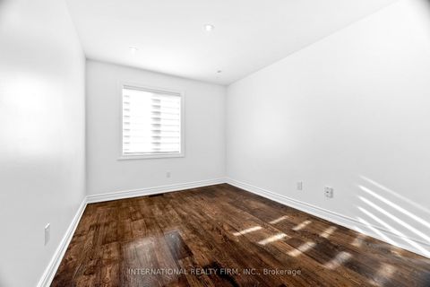 Photo 27 at 20 Blairville Road, Bathurst Manor, Toronto